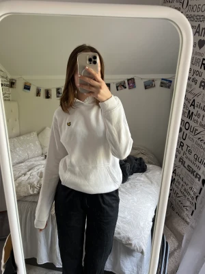 hoodie - endast testad hoodie från lye&scott!