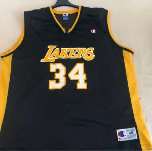 Shaq lakers jersey - Storlek xl men stor i storleken 