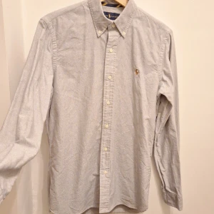 Skjorta - Skjorta från Ralph Lauren i fint skick. Storlek S/P