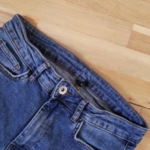 Skönaste Calzedonia jeans storlek S - Mycket sköna jeans från calzedonia. 