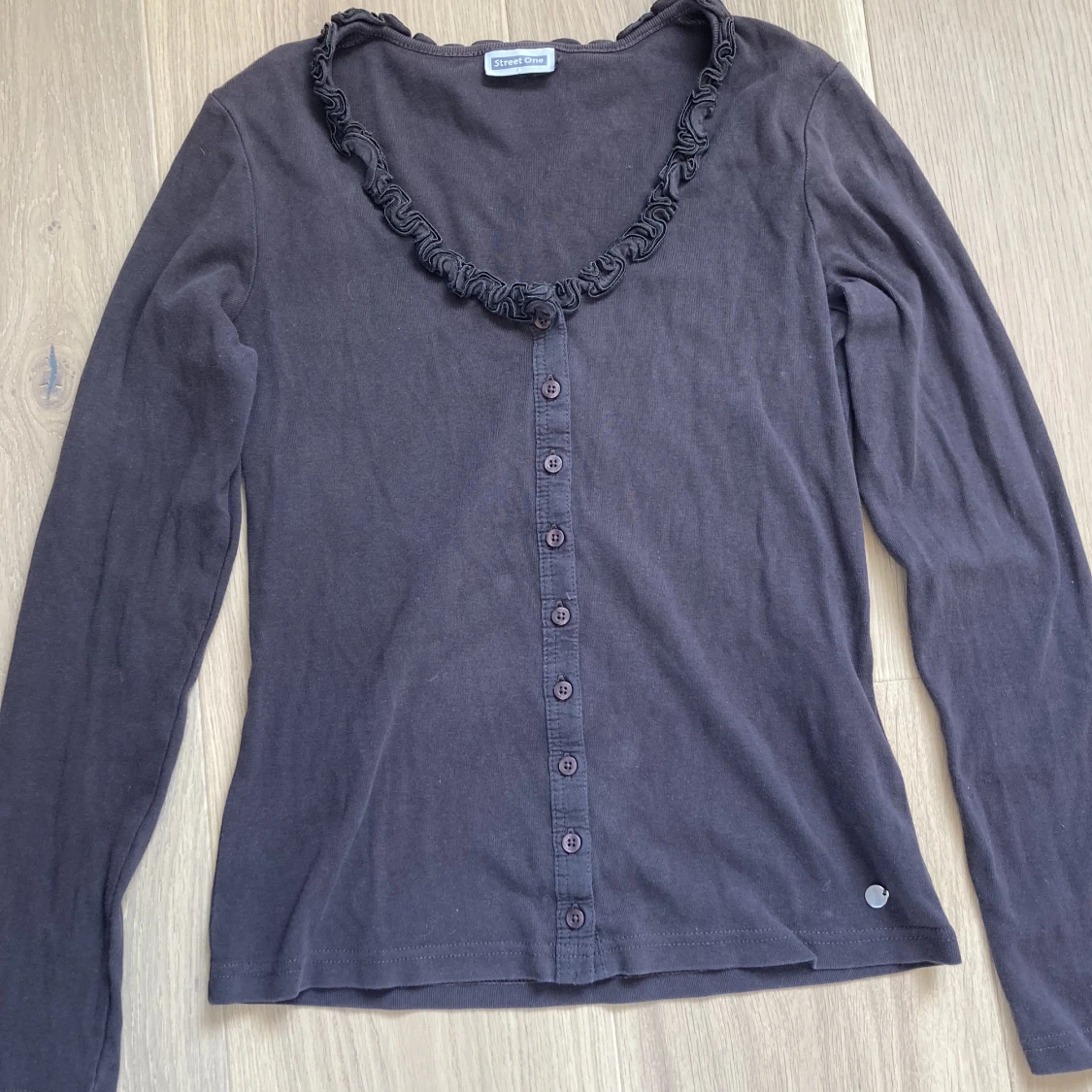 Lång armad street one tröja