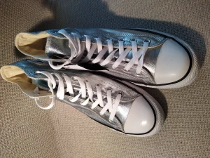 Helt nya Converse All Stars 43 - Helt nya Converse All Stars 43