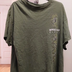 vintage tshirt - vintage tshirt i bra skick