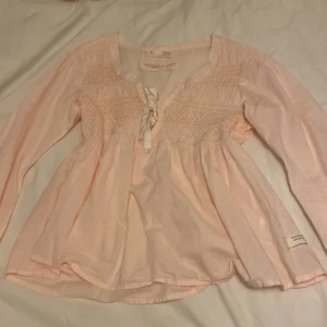 Odd Molly tröja - Söt rosa Odd Molly tröja köpt på sellpy (aldrig använd av mig)💕bra skick