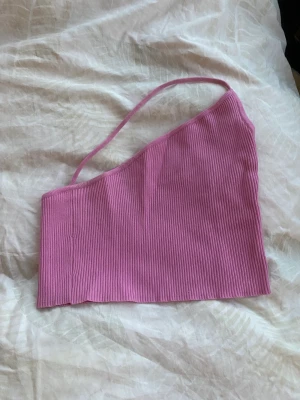 Rosa linne - Supergulligt rosa kroppat linne!!  💖