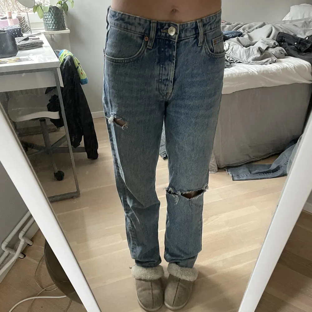 Zara jeans . Jeans & Byxor.