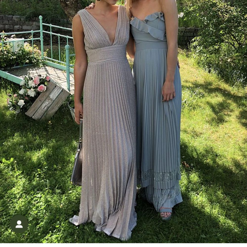 Amalfi Evening Dress Champagne