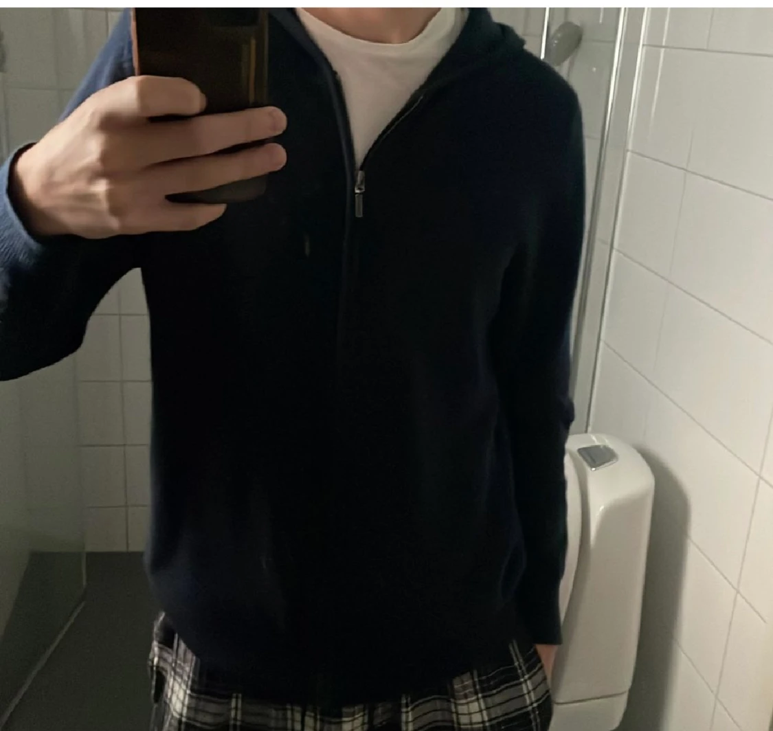 Lawrence grey 100% cashmere zip 