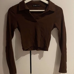 Brun topp - En brun topp