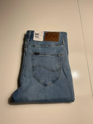 Lee jeans - Helt nya oanvända  Nypris 1099 Mitt pris 200kr
