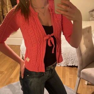 Odd Molly kofta - Otroligt fin rosa Odd Molly kofta i storlek 0. Aldrig använd då rosa inte riktigt är min färg  