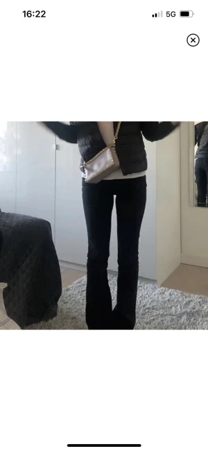 Lowwaist zara jeans - Så fina men passade tyvärr inte mig!