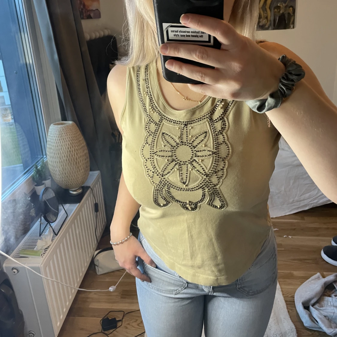 Söt beige topp - 90