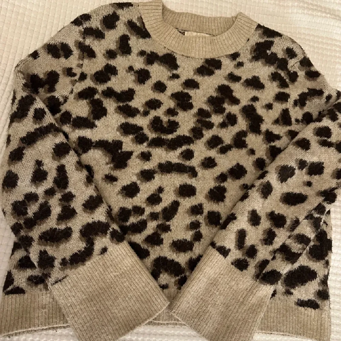 Stickad tröja