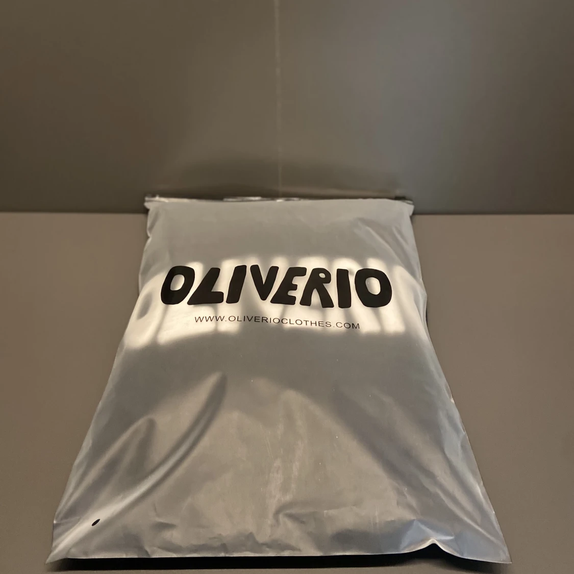 Original OLIVERIO Hoodie (Osläppt) - 91
