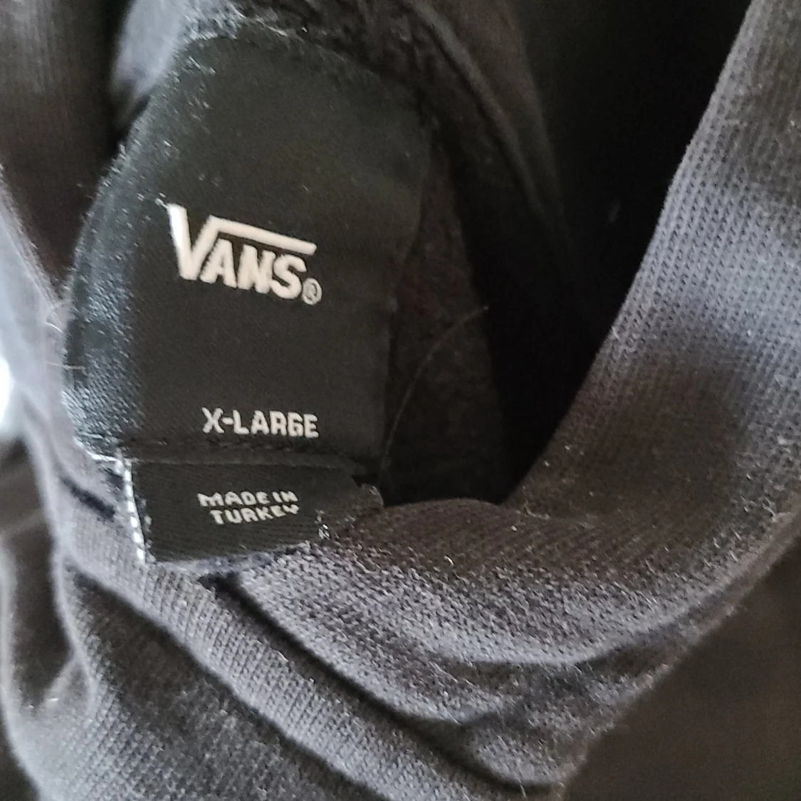 Vans hoodie säljes  - 90