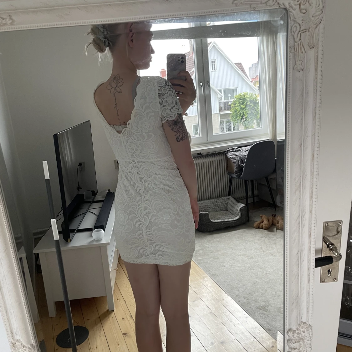 Vit spetsklänning  - 90