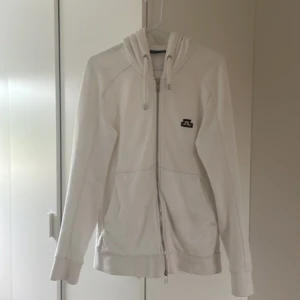 J Lindeberg zip  - J Lindeberg zip up hoodie M passar S Nypris 1200 kr