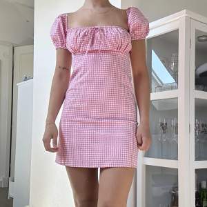 Superfin rosa klänning från zara💗