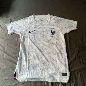 Frankrike VM bortaställ - Skick 10/10 oanvänd storlek S