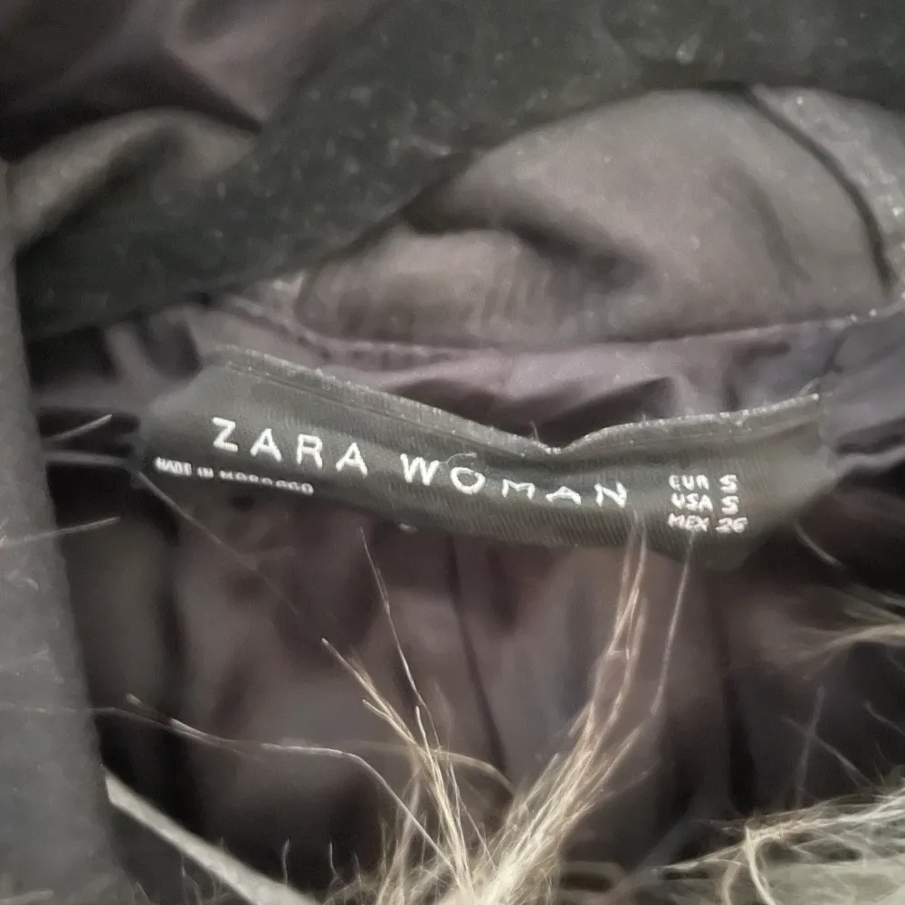 Jacka/kappa i ull från Zara. Storlek small. Som ny!. Jackor.