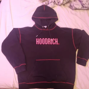 Hoodrich hoodie - Sick 10/10 Har bara andvänt den ca 3 gånger och gillar den inte mer  Hela setet finns på min profil❤️