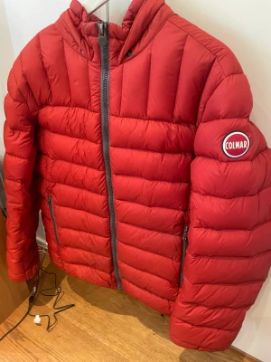 Colmar jacka - - Säljer då den är för stor - Nypris: tror 6500kr - Pris kan diskuteras vid snabb affär