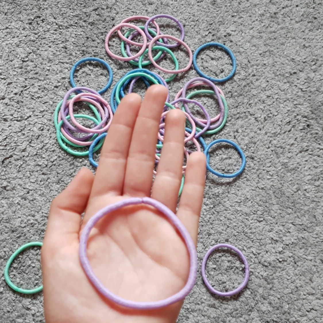 40 st hårsnoddar  - 90