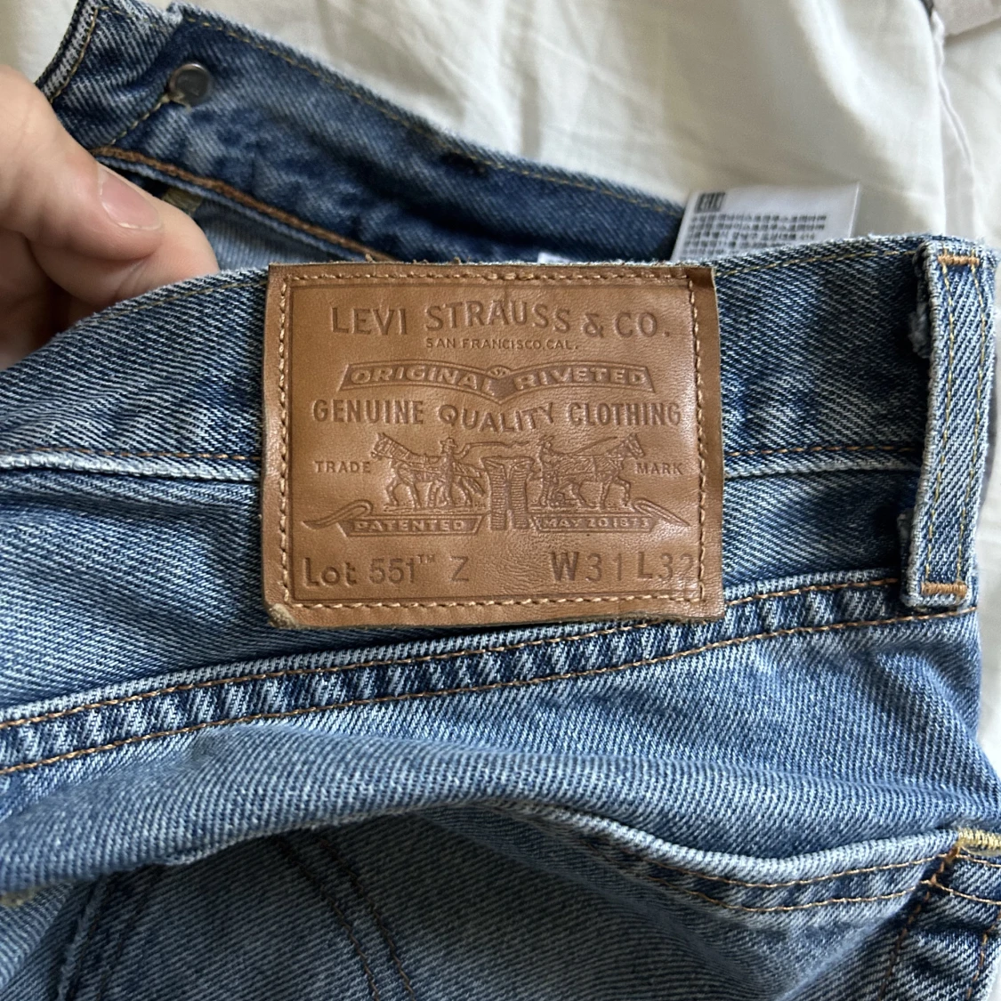 Levis 551 jeans  - 90