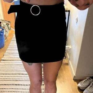 Berskha kjol - Superfin kjol i jättebra skick från Berskha, strl xs💕