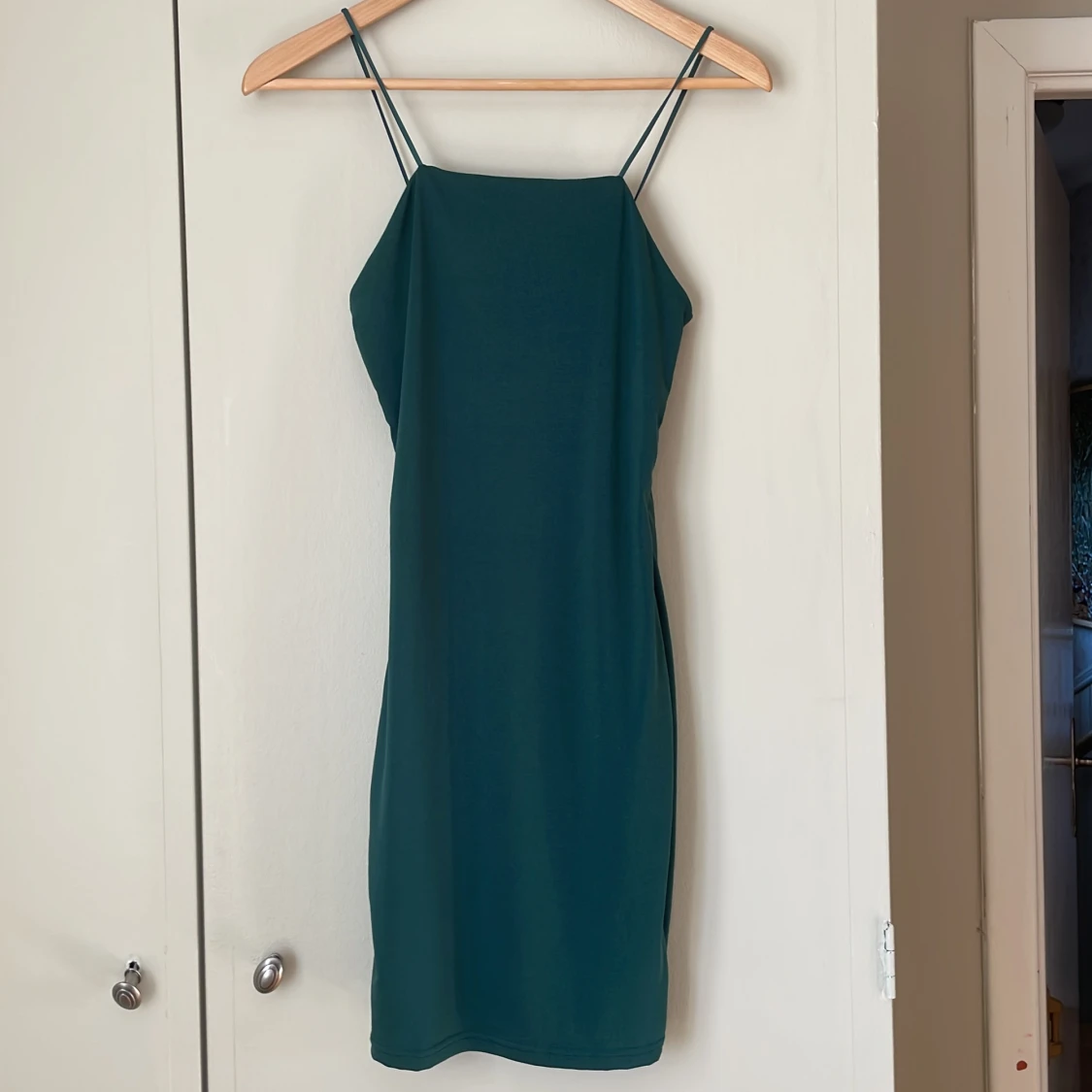Tight grön klänning - 90