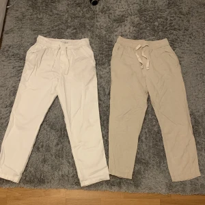 Linnebyxor  - Säljer två par linnebyxor från zara. I toppen skick, använde dom några gånger i somras men är typ som nya.  Ett par 200, 400 för båda. Hör av vid fler frågor eller funderingar. Pris kan diskuteras vid snabb affär//🤙🏼