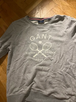 Gant tröja - Gant college tröja i storlek S. Är öppen för ändring av pris vid snabb förhandling! 
