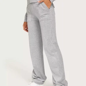 Juicy Couture byxor - Juicy couture byxor, använda bara några gånger. 