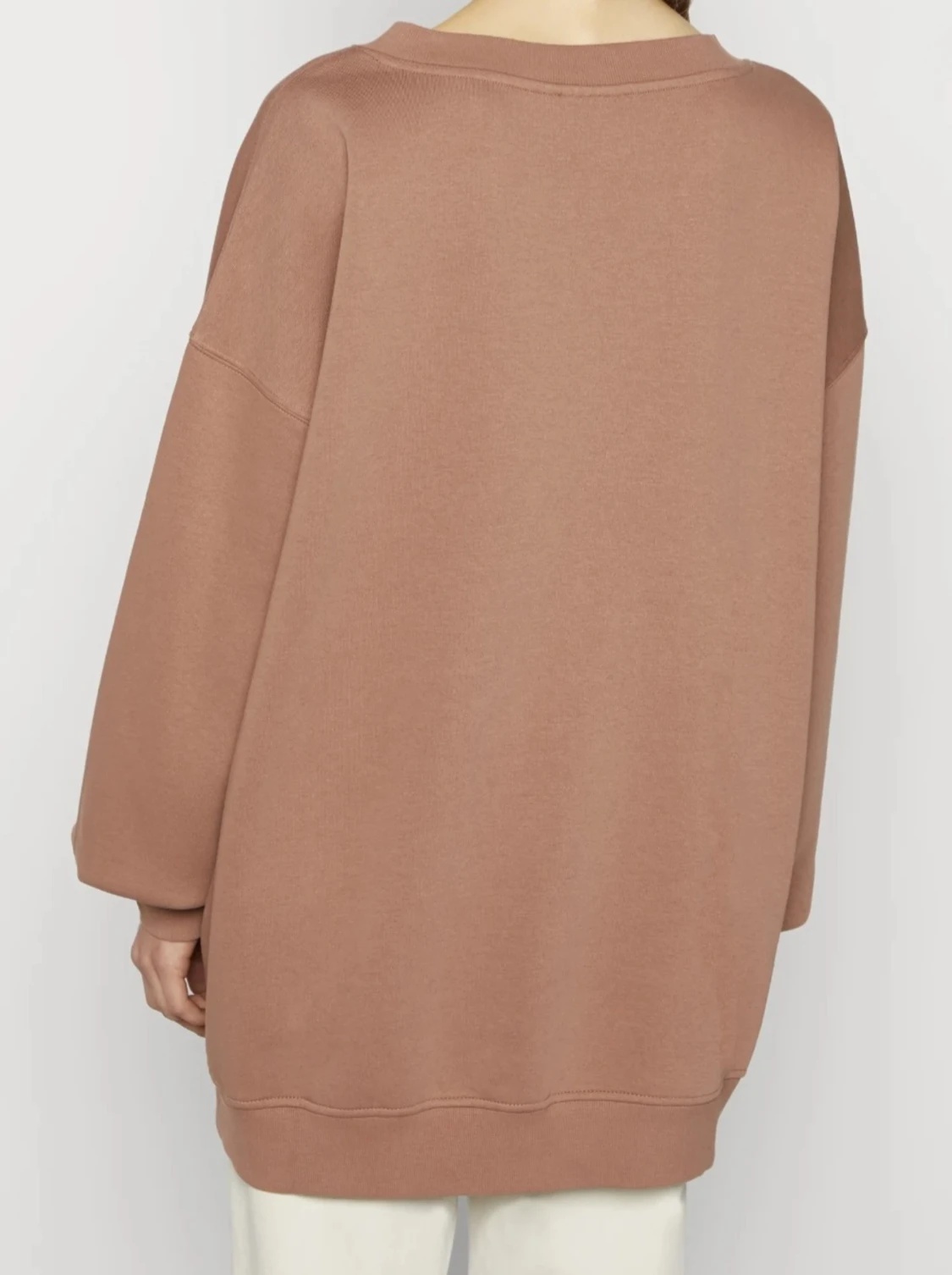 SUPER OVERSIZED V-NECK - Sweatshirt - 90