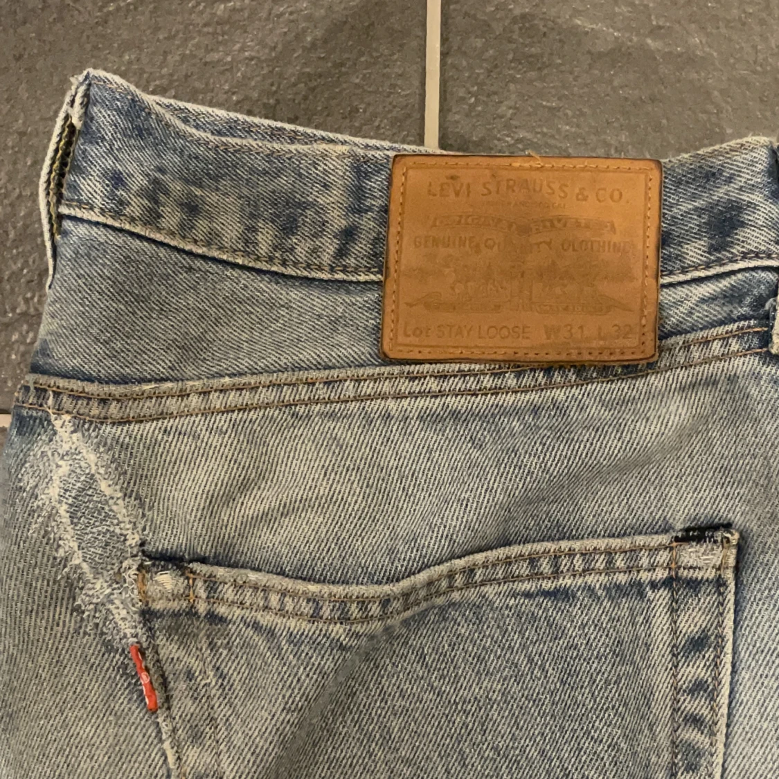 Levis Jeans - 90