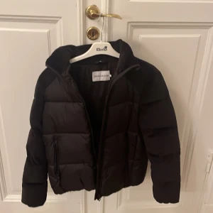 Calvin klein jacka 💓 - Calvin klein jacka i storlek xs❤️