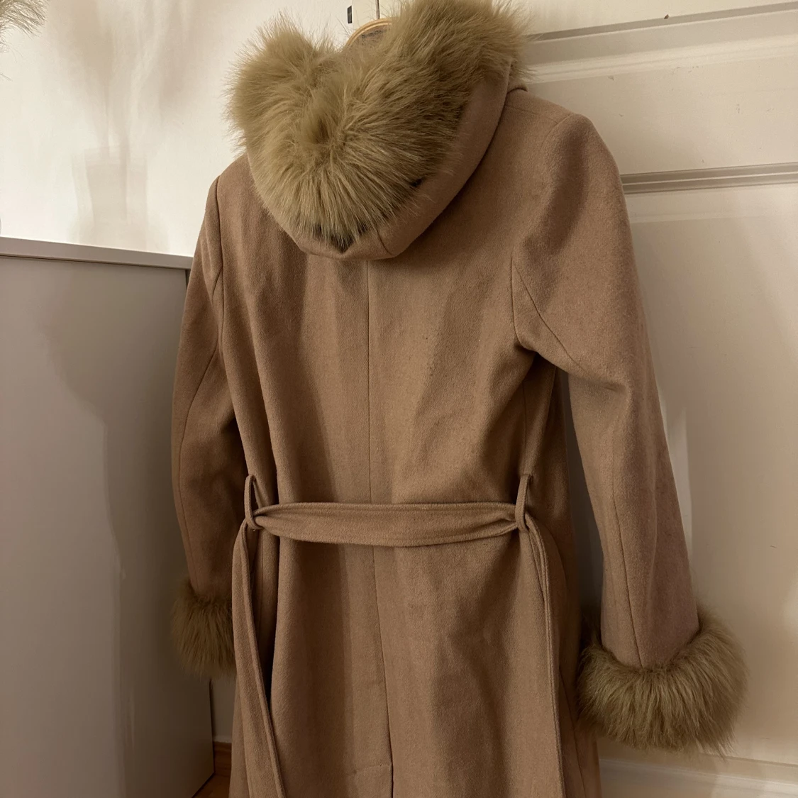 Beige vinterkappa  - 91