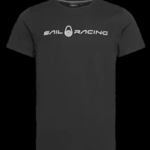 Sail Racing t-shirt - Säljer min fina t-shorts från sail racing bilde är lite dålig så om min vill ha fler är de bara att skriva💗💗 nypris 500