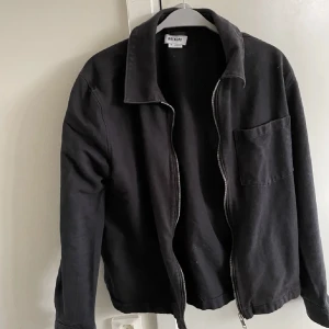 Skjortjacka från weekday - Superbra skick. 