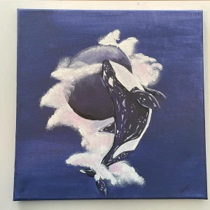 Lila späckhuggare - En fri späckhuggare. Nymålad. En aning abstrakt, kan tolkas på flera sätt💕