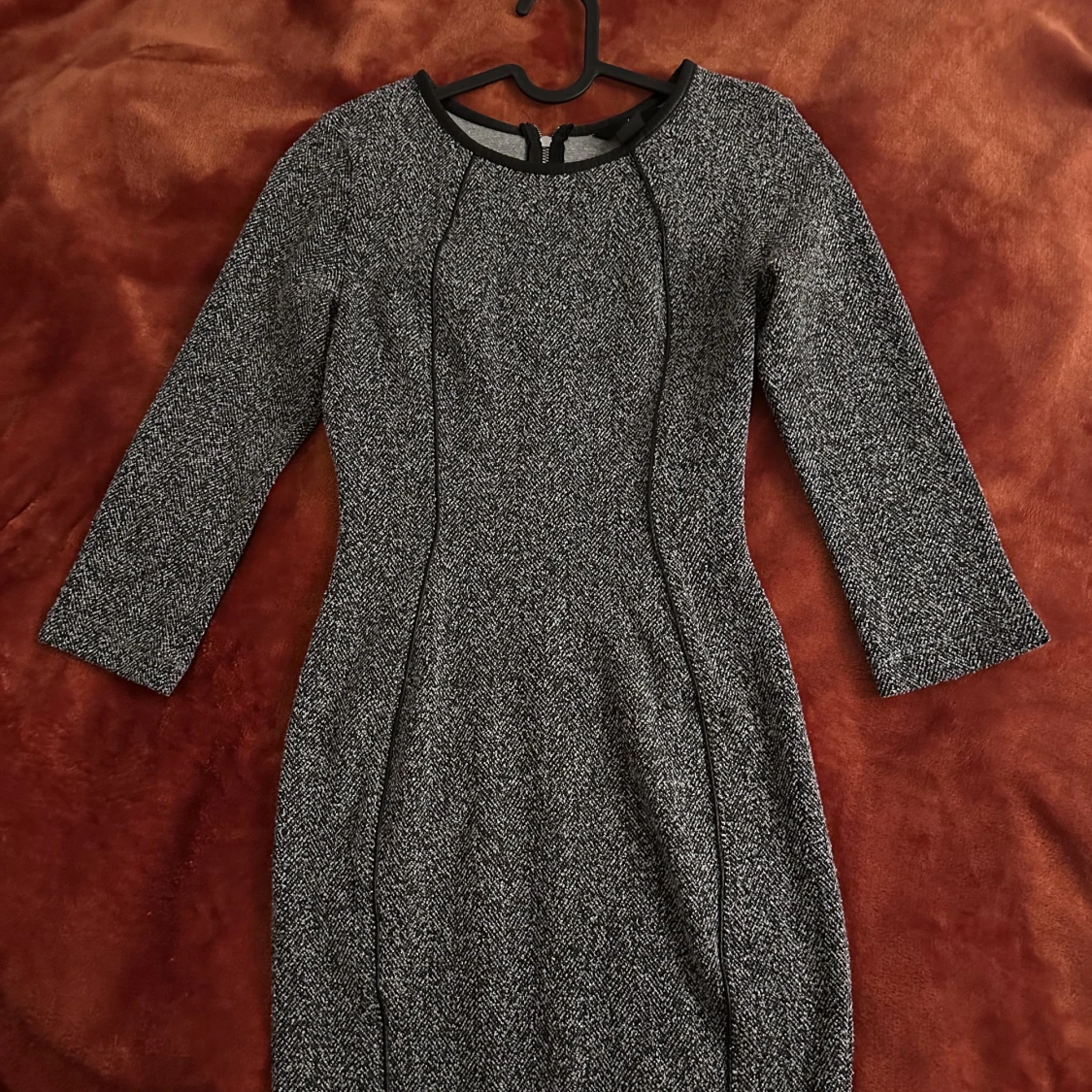 Figurnära, tight klänning