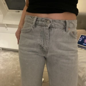 Gina jeans - Används aldrig, helt i nyskick. 
