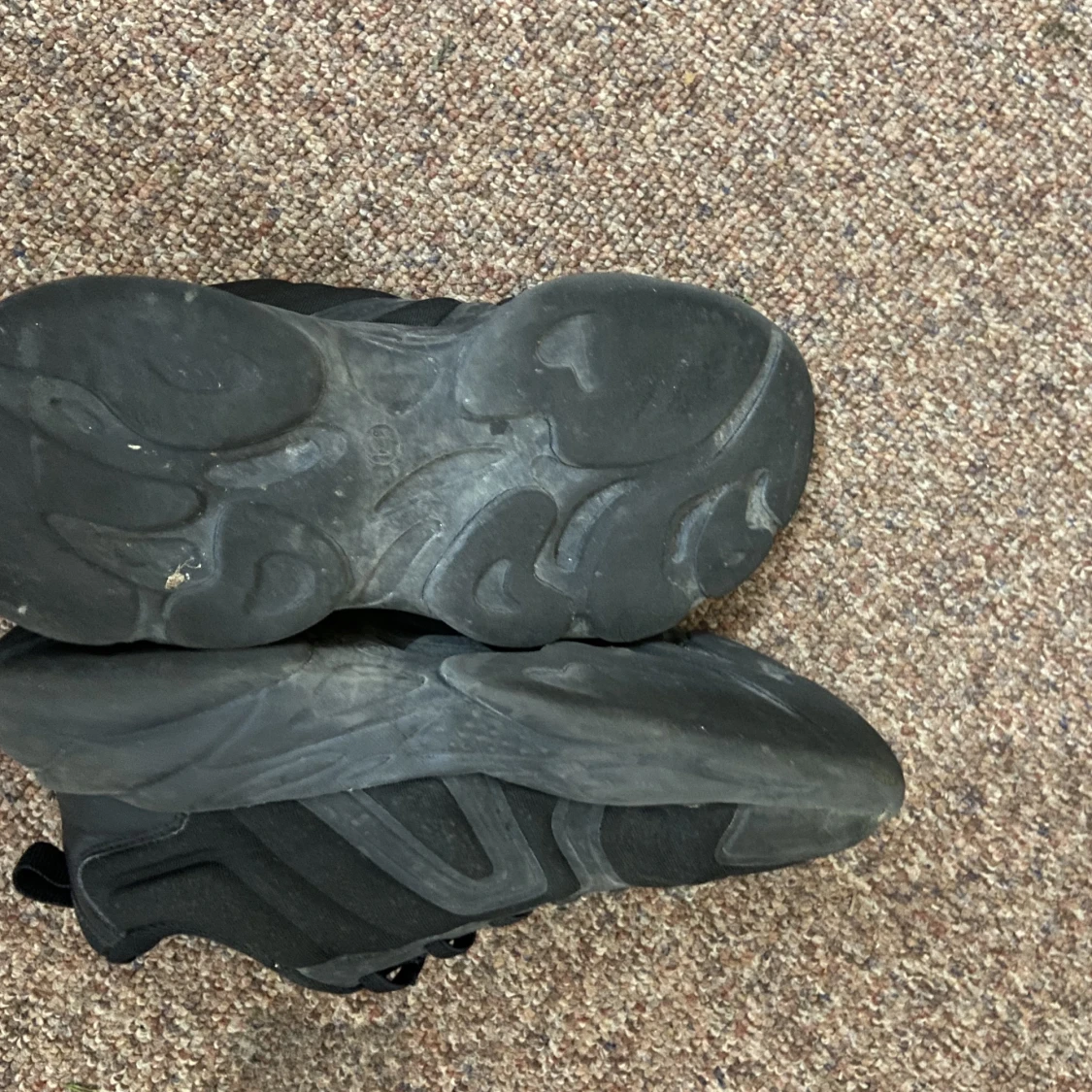 ACCOMPLICE WIDE BLACK - 91