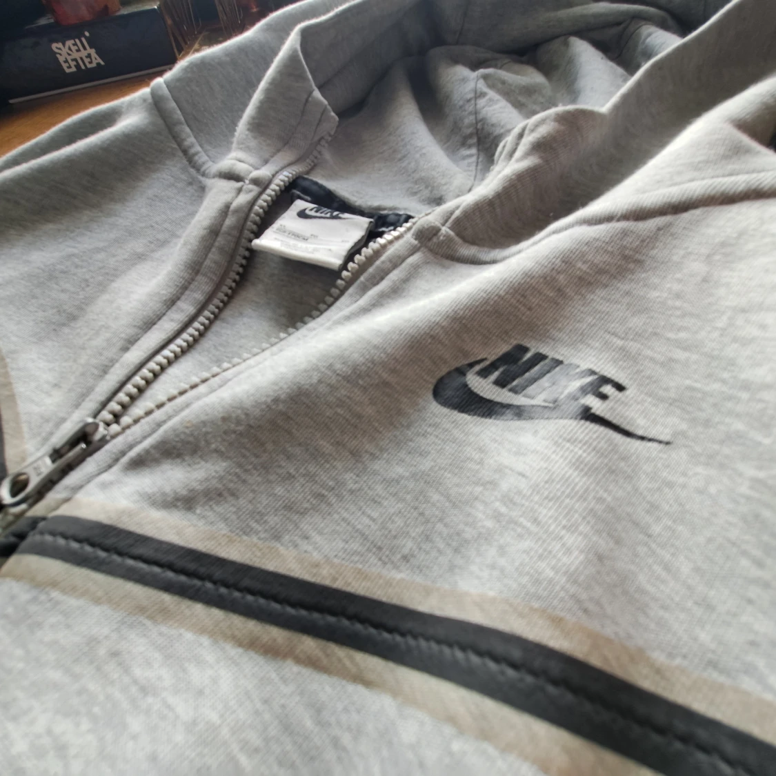nike tech fleece  - 90