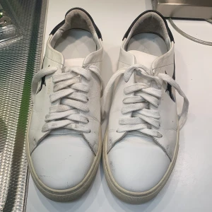 Arigato  - Arigato clean 90  Skick 8/10 Storlek 42