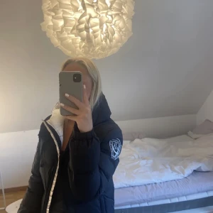 D.brand jacka  - Säljer en d.brand jacka i strl M😌knappt använd 