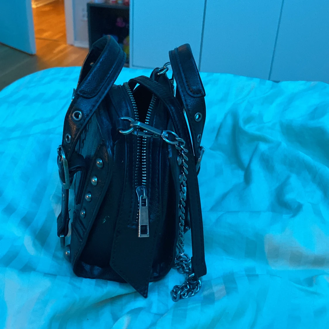 Slutsåld zara väska - 91