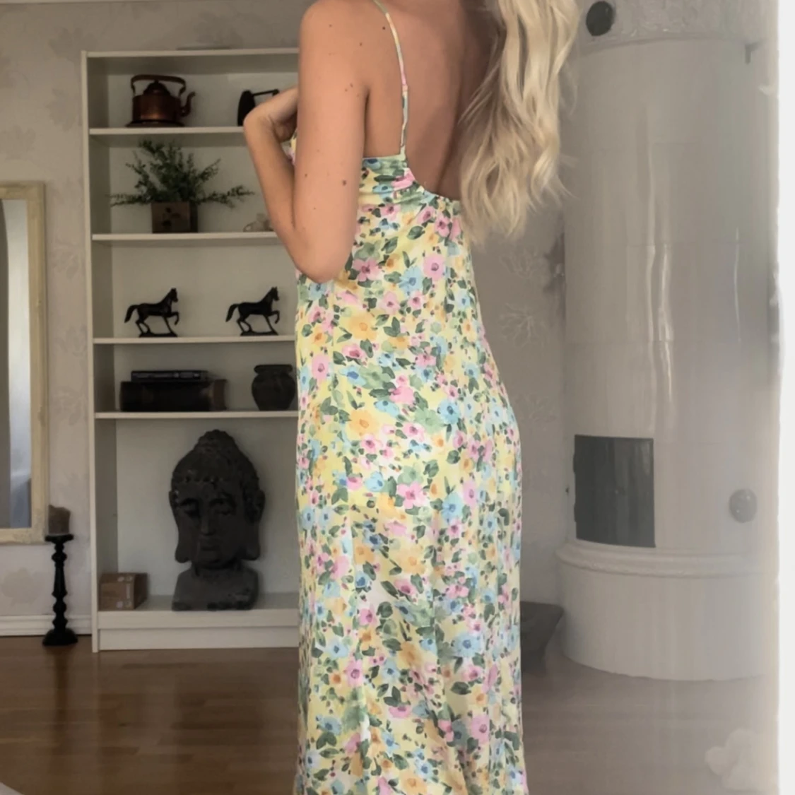 Blommig klänning - 90
