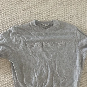 Grå sweatshirt  - Grå sweatshirt från Carin Wester 💞Storlek S, fint skick! 